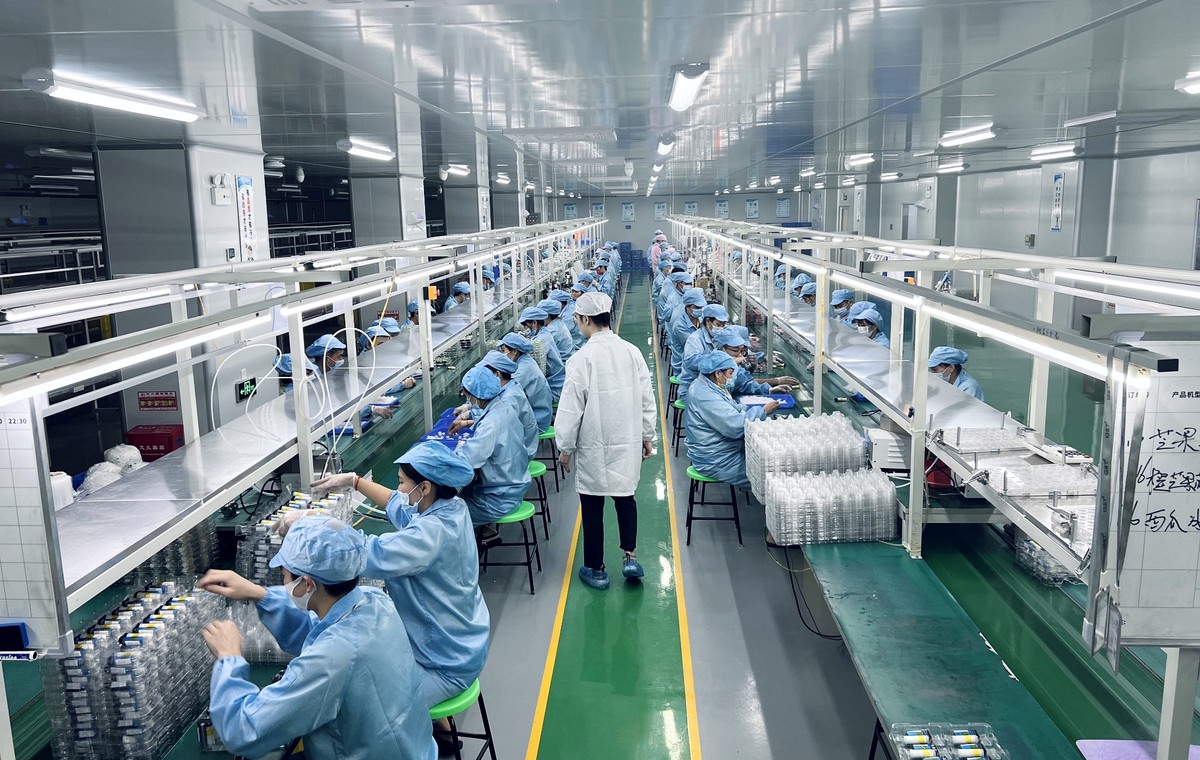 Vape production line interior